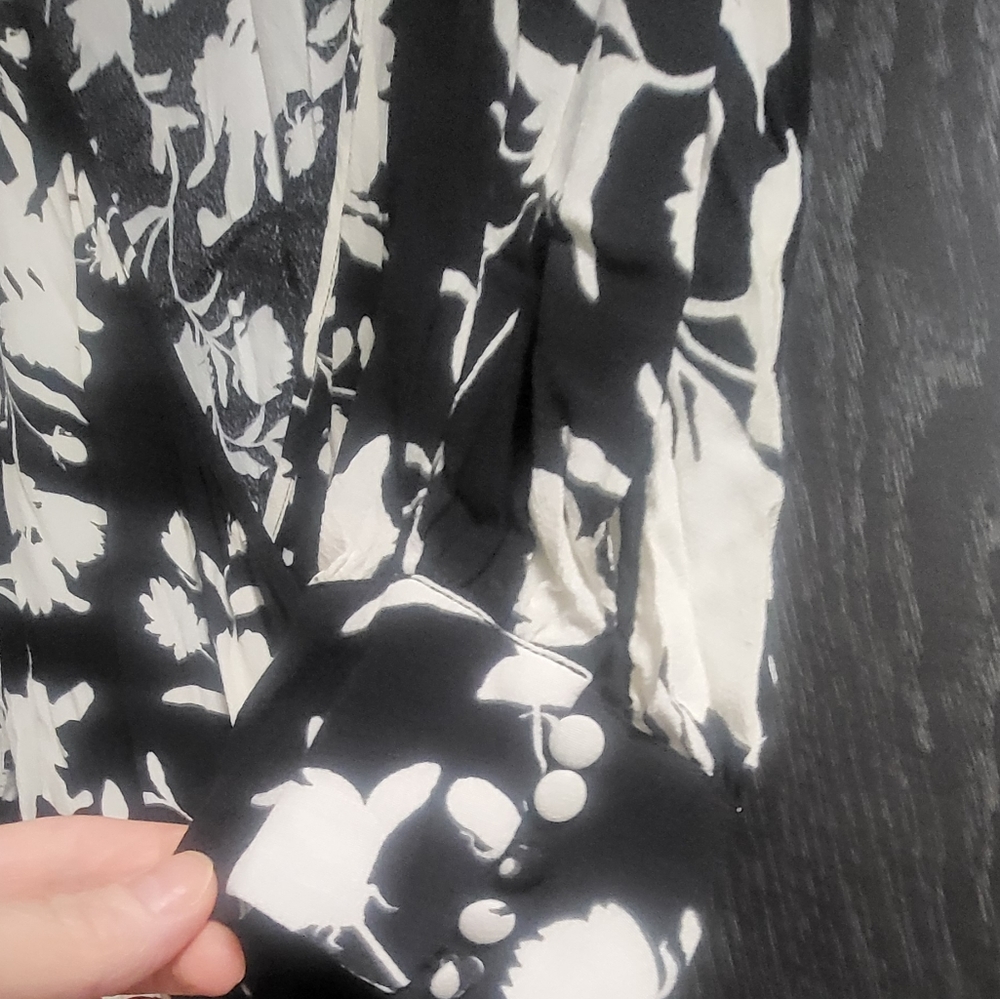 Johanna Ortiz x H&M Creped Orchid Maxi Wrap Dress Black White - Picture 8 of 12